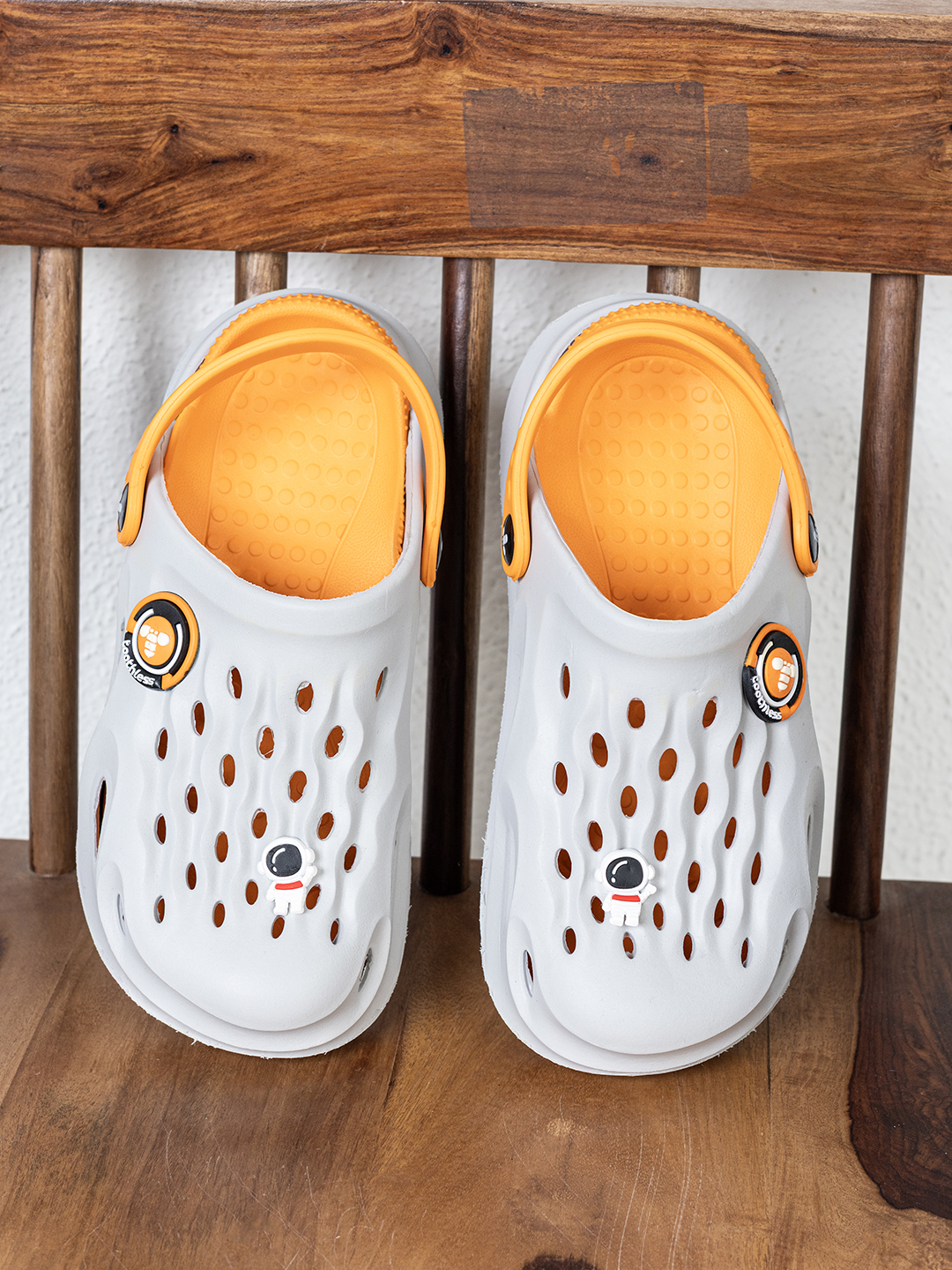 Boys Light Grey & Orange Clogs with Sporty Graphic Detail